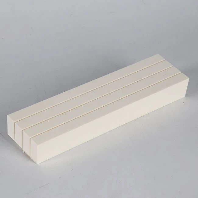 Gearrthóga Taispeána Scairbh Mould Il-Cavity